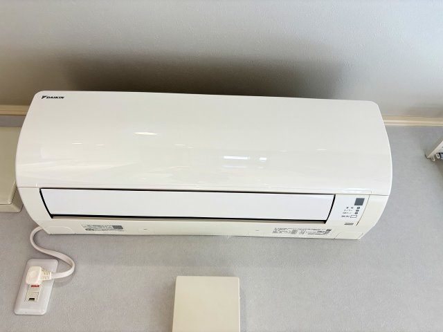その他設備　☆１階と２階それぞれ２基エアコン付き☆