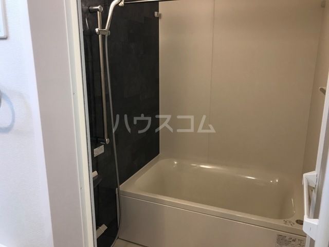 アスタナの風呂写真