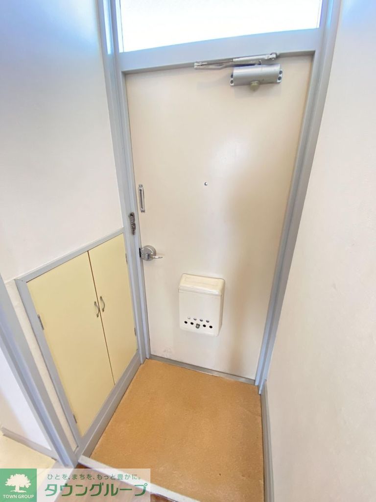 玄関　バルコニー