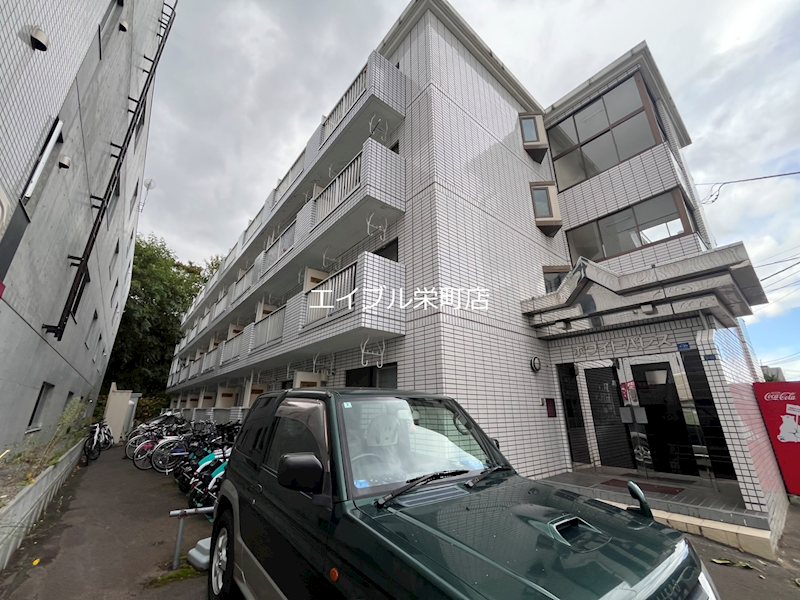 地下鉄南北線 北１８条駅 徒歩9分 築39年