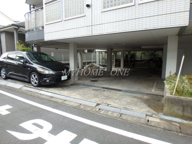 その他共有部分　駐車場