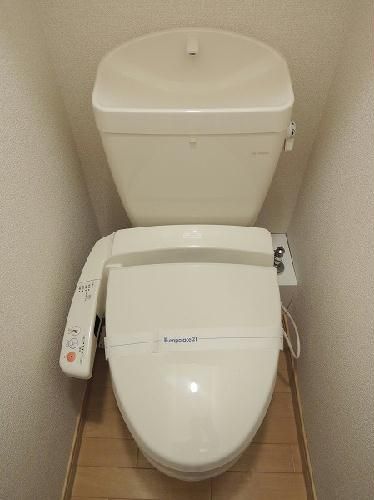 レオパレスFukasion五香のトイレ写真