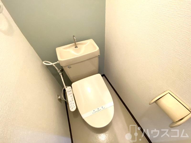トイレ　冬場も安心の温水洗浄便座！