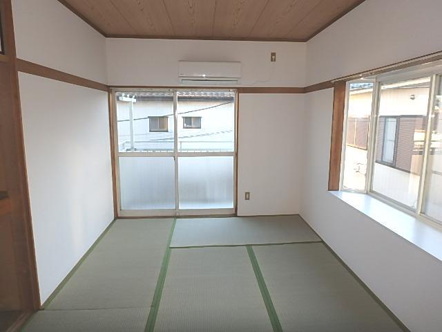 グリーンコーポ野川の居間写真