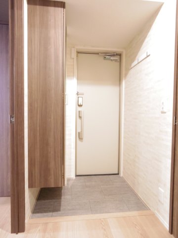 玄関　※同仕様写真です