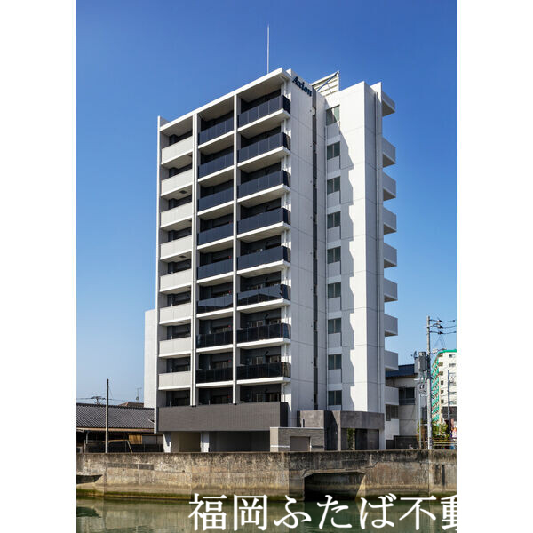 パグーロ城西の外観写真