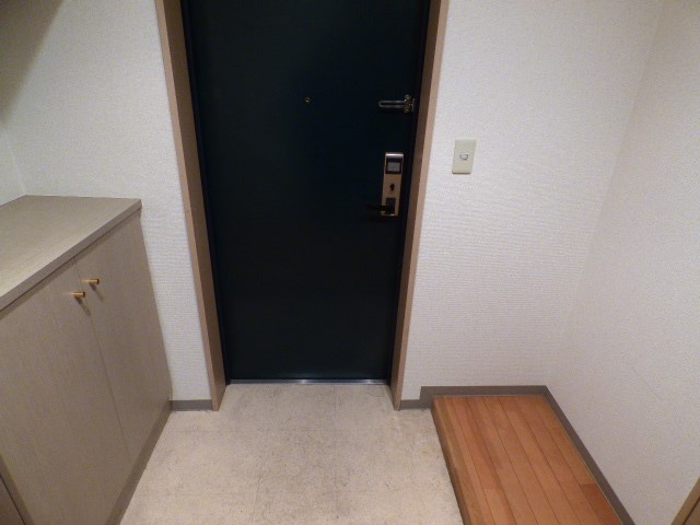 SKコートIの玄関写真