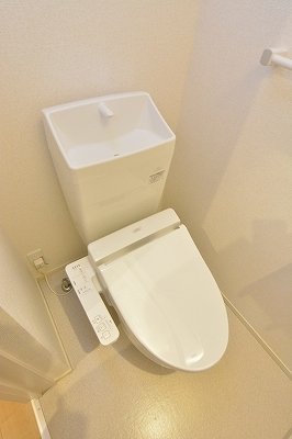 メゾン・ポラリスIのトイレ写真