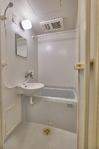 バス・シャワールーム　トイレと別々がうれしい