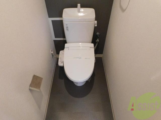 トイレ　ウォシュレット付です