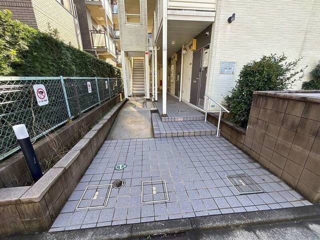 レオネクスト中野上鷺宮の外観写真