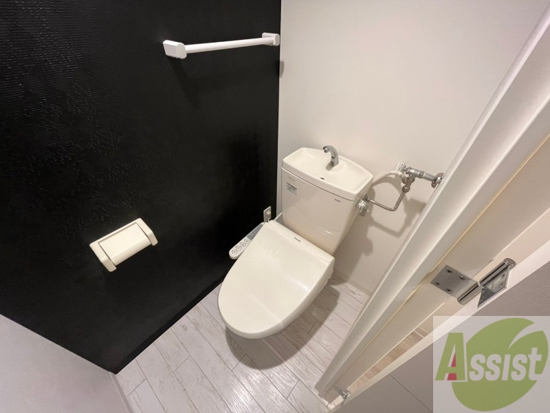 トイレ　トイレです。ウォシュレット付を探している方、おすすめです。