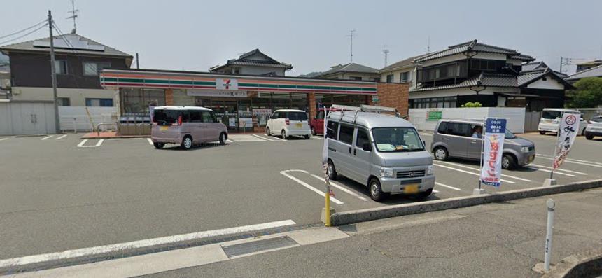 コンビニ　セブン-イレブン 長府侍町店（コンビニ）まで650m