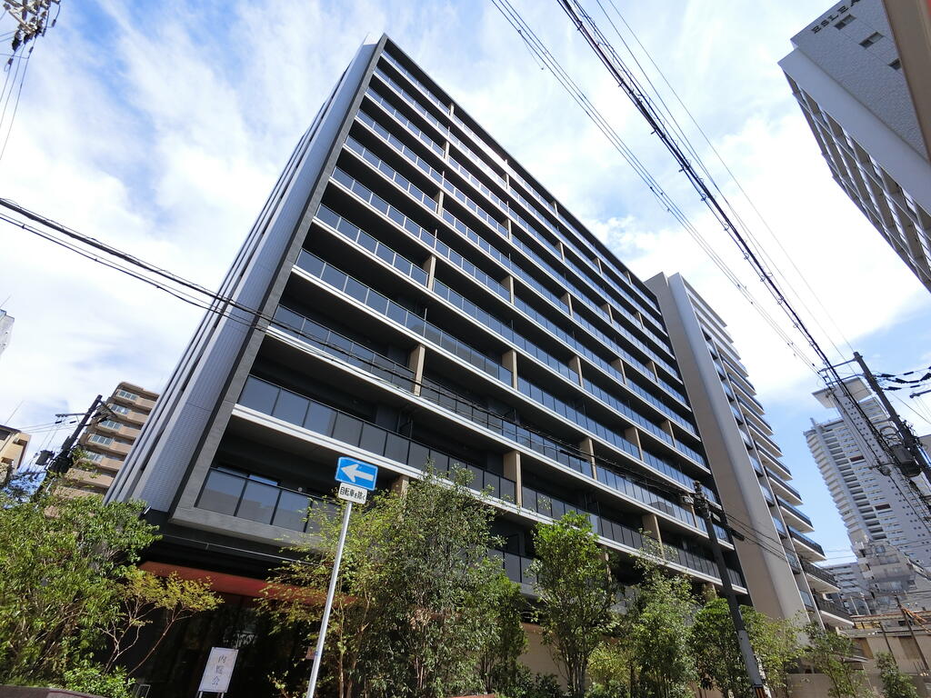 シーンズ南森町