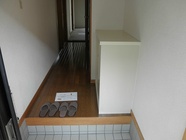 ハイツ天神の玄関写真