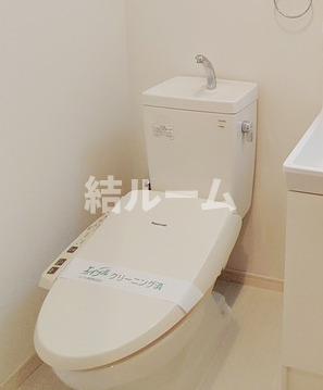 ＪＲ京浜東北線 赤羽駅 徒歩5分 4階建 築19年のトイレ写真