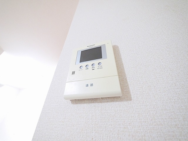 セキュリティ　モニター付きインターホンです