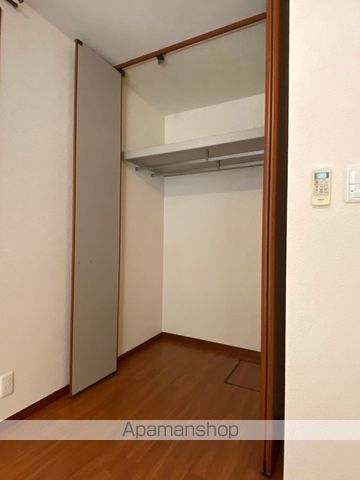 メゾンスール小若江の内装写真