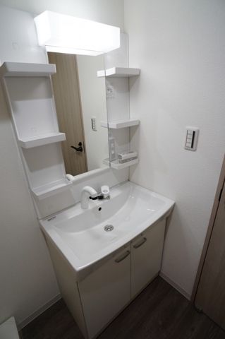 洗面設備　☆嬉しい独立洗面台☆