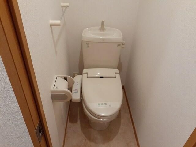 ラヴィアンローズのトイレ写真
