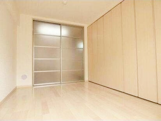 アール・ケープラザ新横浜3の内装写真
