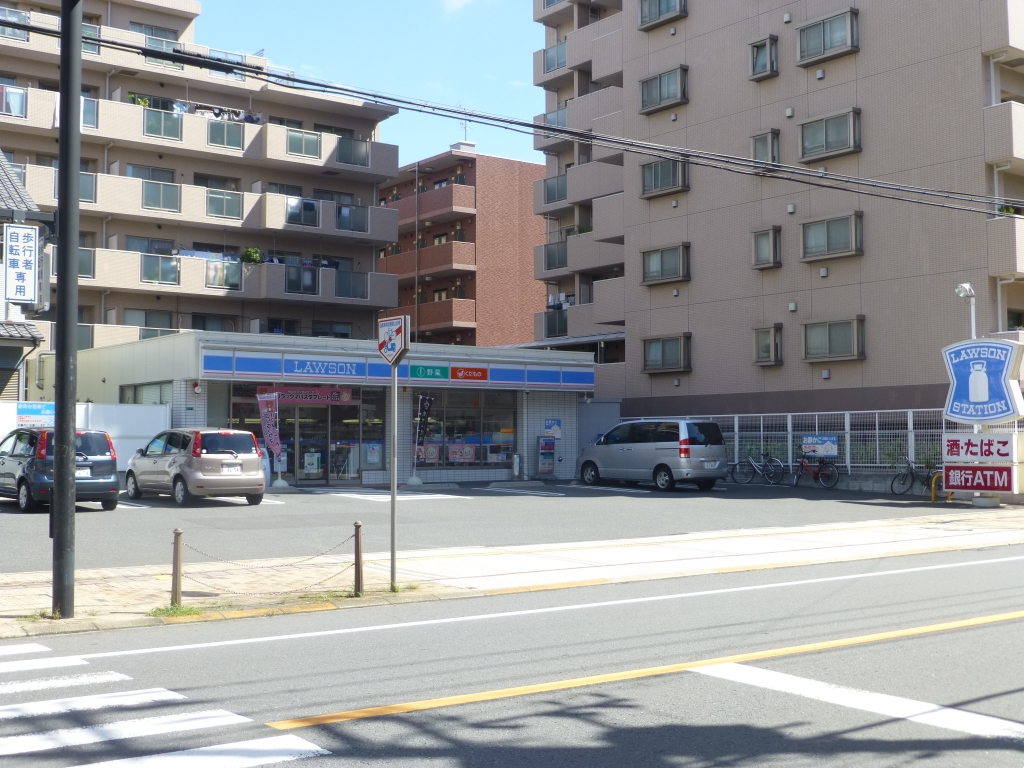 コンビニ　ローソン 相模原鹿沼台一丁目店（コンビニ）まで389m