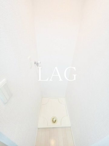 その他設備　室内洗濯機置き場です