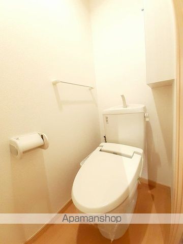 ＪＲ身延線 富士根駅 徒歩10分 4階建 築17年のトイレ写真