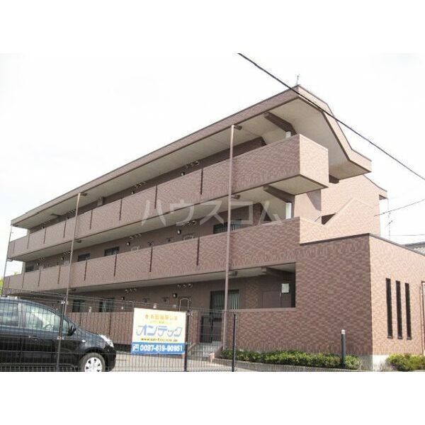 ラヴィアン新川