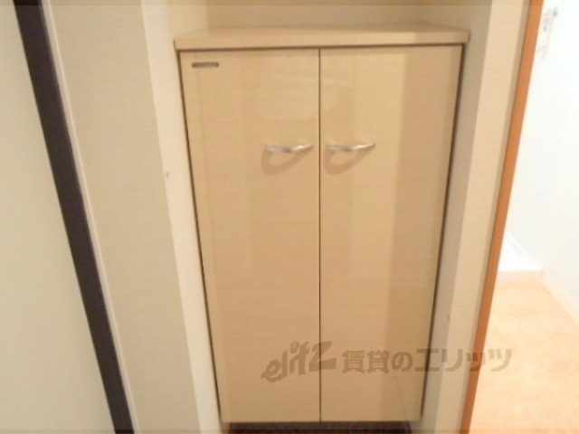 収納　下駄箱