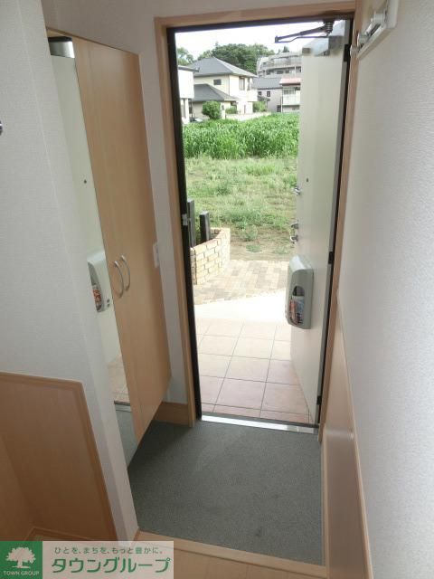 玄関　シューズボックス完備