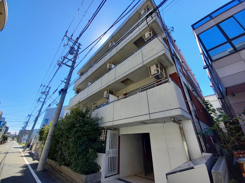 フェルクルール新横浜の外観写真