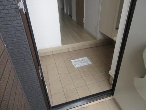 玄関　玄関（イメージ）