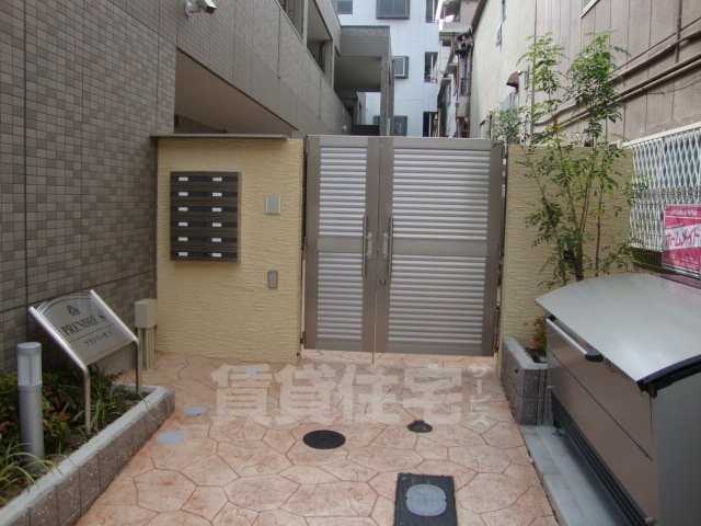 その他　エントランス