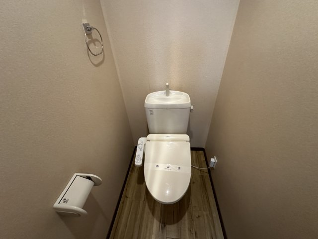 トイレ　※別室参考写真
