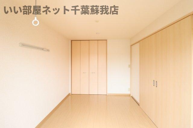 その他部屋・スペース　落ち着いて過ごせるお部屋なので、寝室にいかがでしょうか