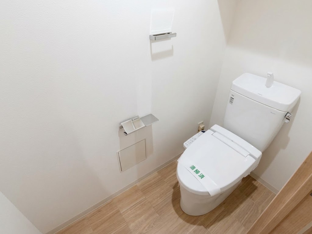 ＪＲ山手線 池袋駅 徒歩8分 7階建 築7年のトイレ写真