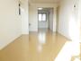 居室・リビング　★日当たりの良いお部屋ですね★
