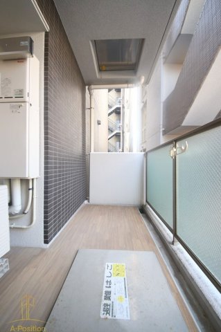 バルコニー　プライムアーバン御堂筋本町