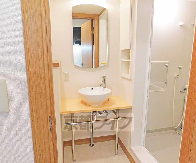 洗面設備　洗面台の下も有効活用～！