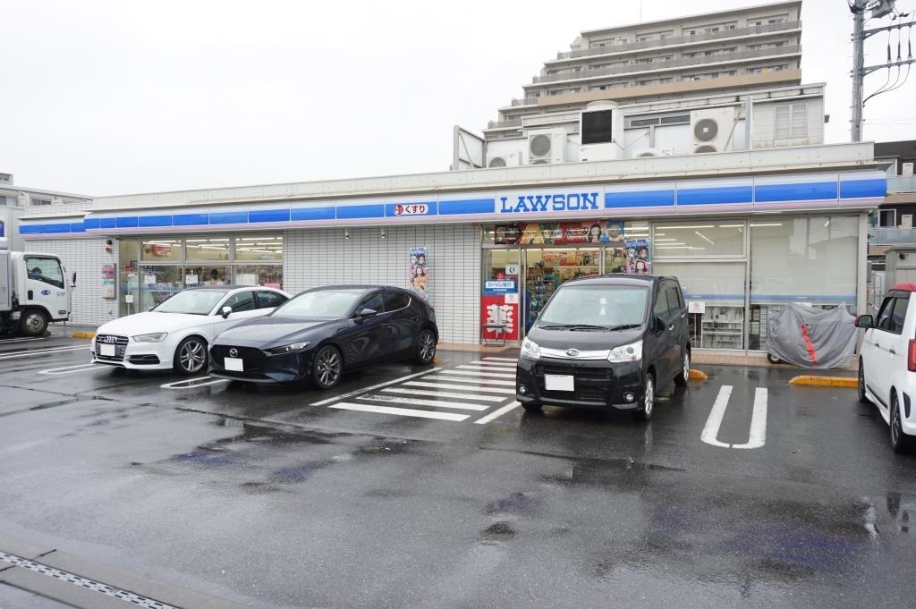 コンビニ　ローソン 柏向原町店（コンビニ）まで408m