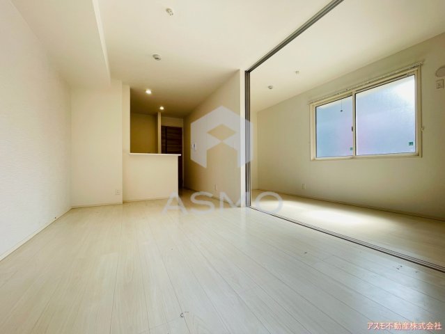 居室・リビング　同マンション別部屋　参考写真