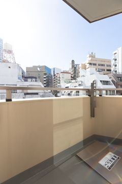バルコニー　お洗濯にも便利なバルコニー付き