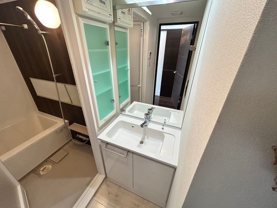 CASA EN IIの内装写真