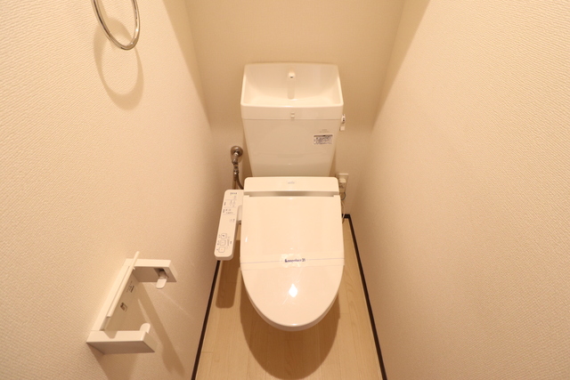 トイレ　ウォシュレット