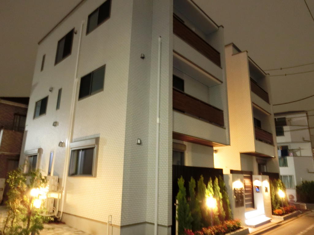 プレミアコート 新宿柏木の外観写真