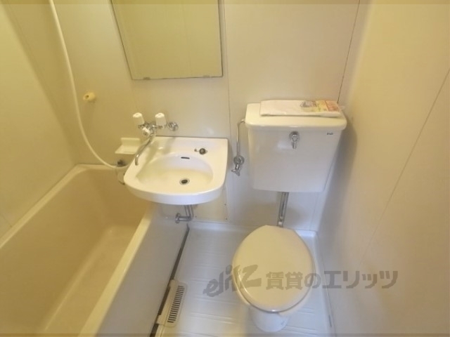 バス・シャワールーム　ユニットバス