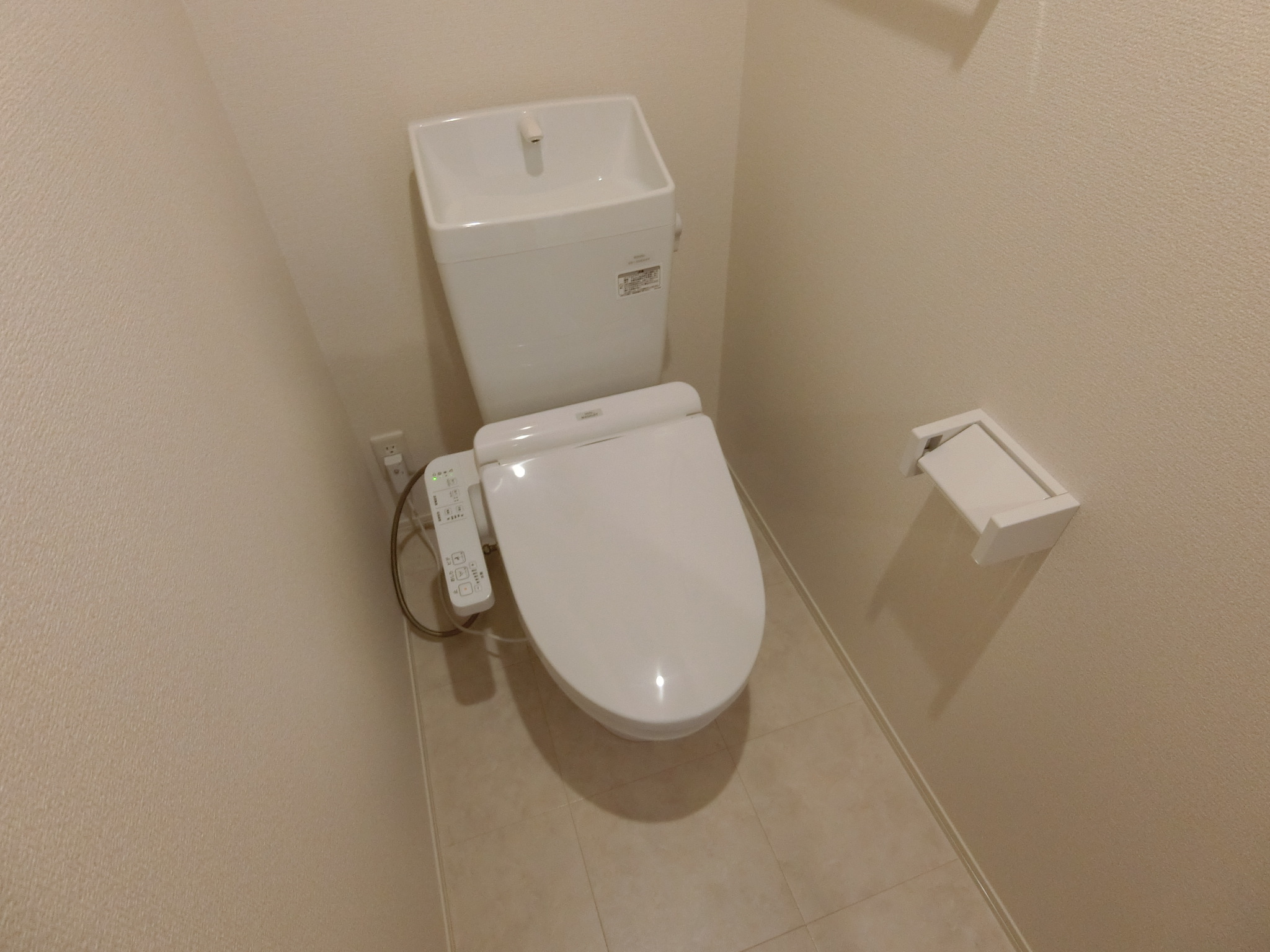 トイレ　温水便座付きトイレ★