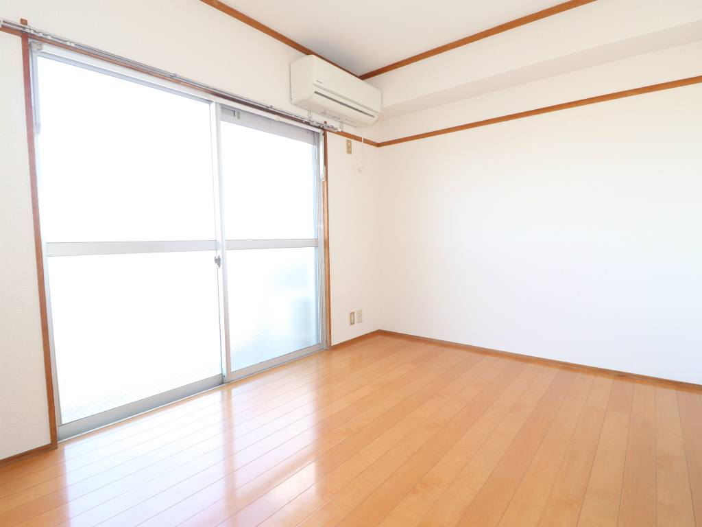 居室・リビング　内覧からという方も★お気軽に日本興業(株)へお問合せ下さい♪