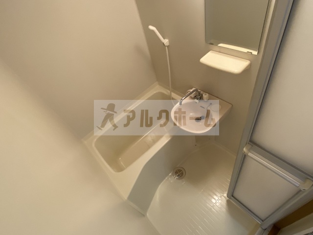 トレイズIIの風呂写真